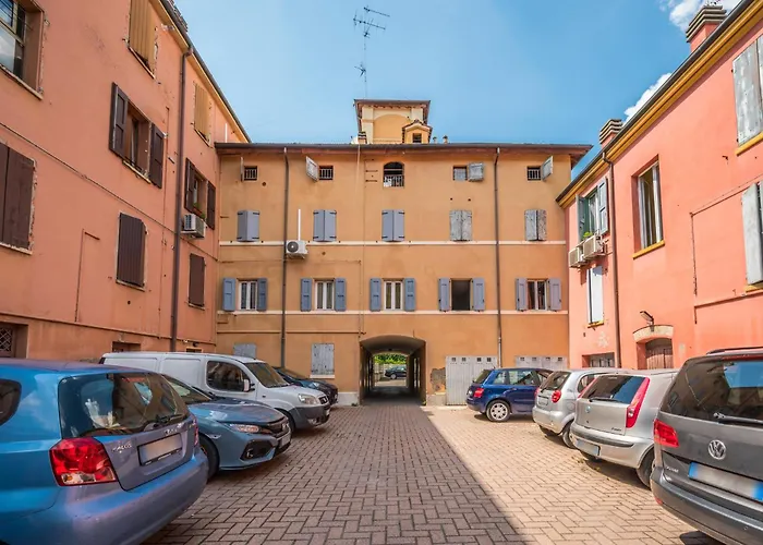 Al Mulein - 2 Passi Dal Centro Con Parcheggio * Μόντενα