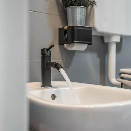 Al Mulein - 2 Passi Dal Centro Con Parcheggio Apartment *