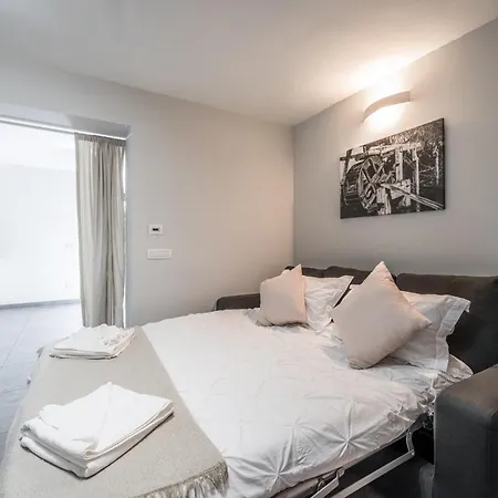 Apartment Al Mulein - 2 Passi Dal Centro Con Parcheggio Modena